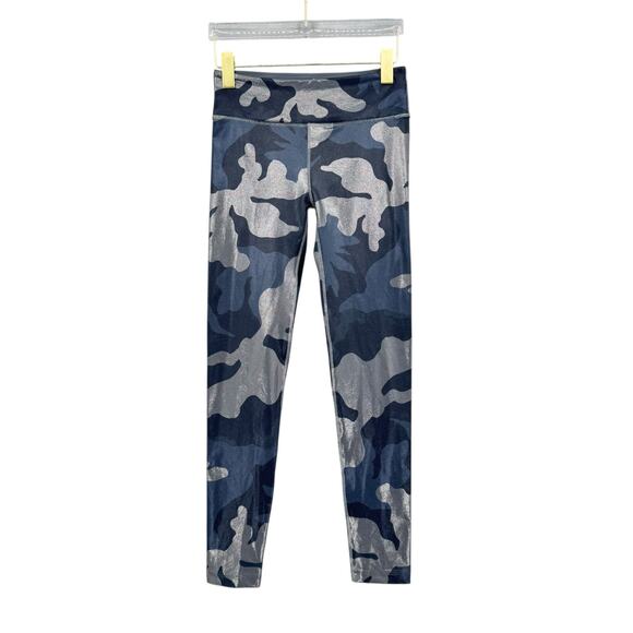Noli Guerra Gray Camo Metallic Mid Rise 7/8 Length Full Length Athletic Leggings - Picture 3 of 8